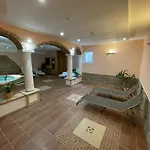 Garda Wellness Apartmanhaz