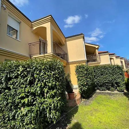 Garda Wellness Apartmanhaz Apart Otel