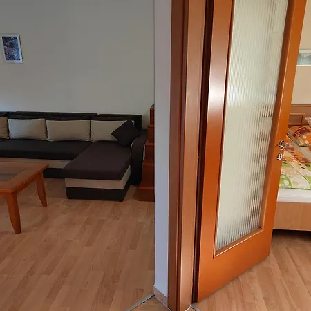 Aparthotel Garda Wellness Apartmanhaz